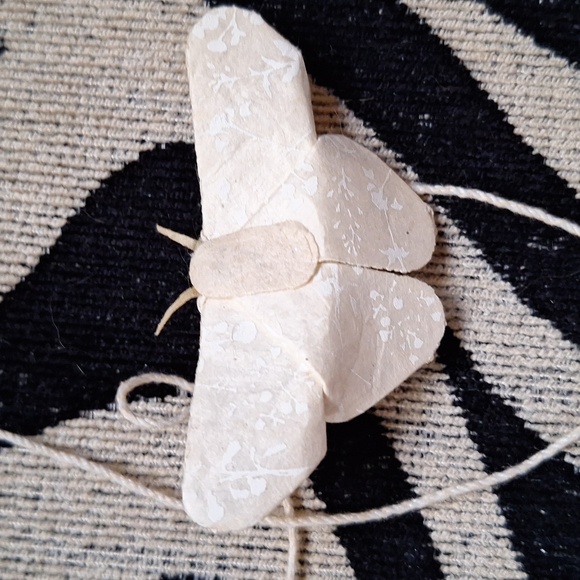 Delicate Origami Butterfly Garland - Picture 3 of 15